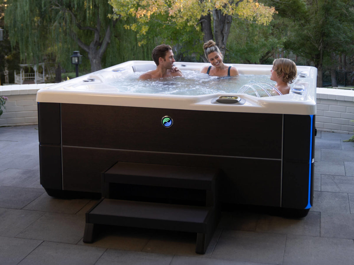 How to Buy a Hot Tub